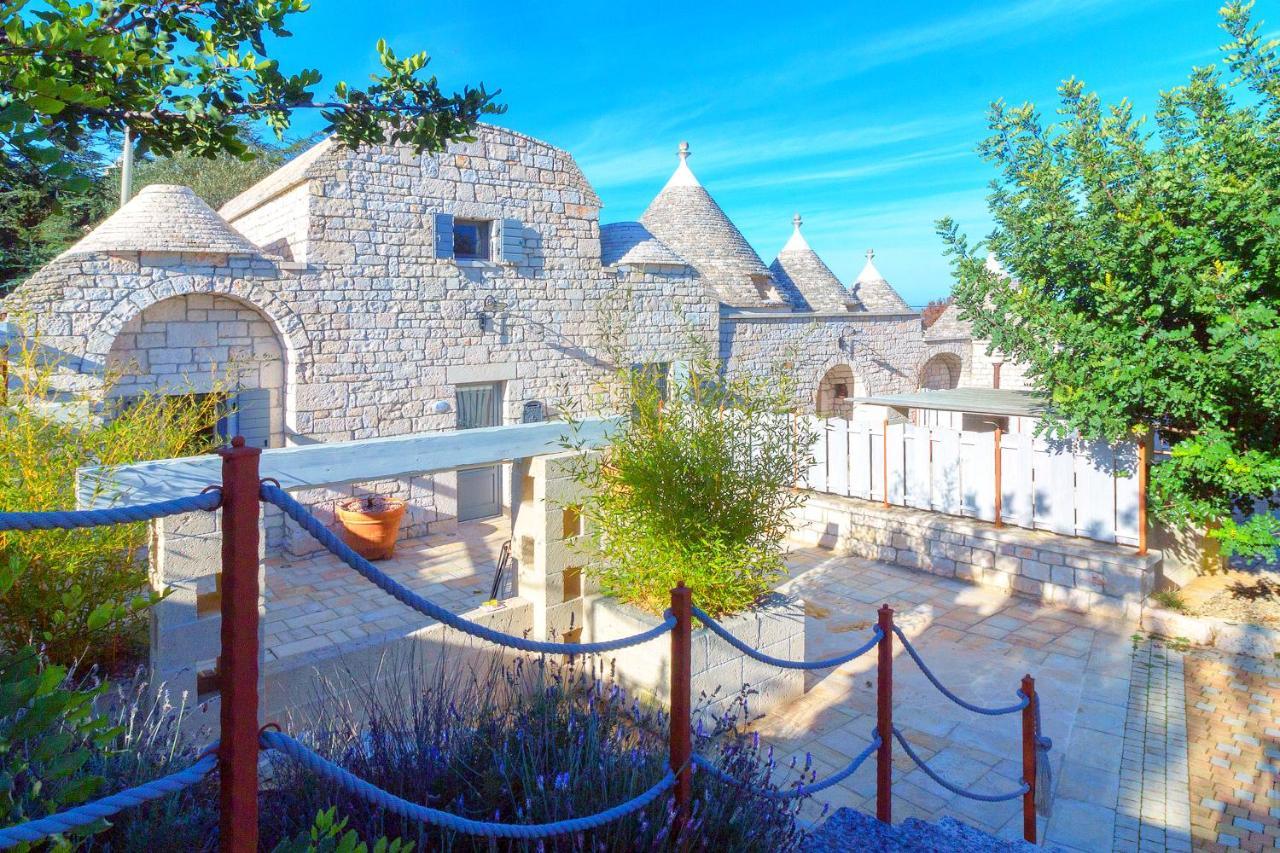 Navolte Trulli E Quiete Con Piscina Villa Locorotondo Dış mekan fotoğraf