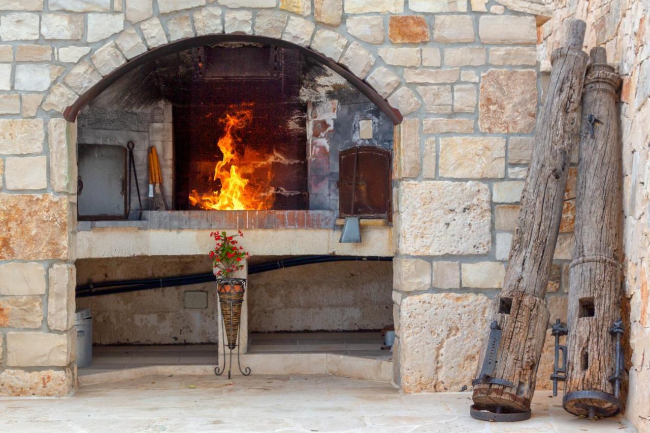 Navolte Trulli E Quiete Con Piscina Villa Locorotondo Dış mekan fotoğraf