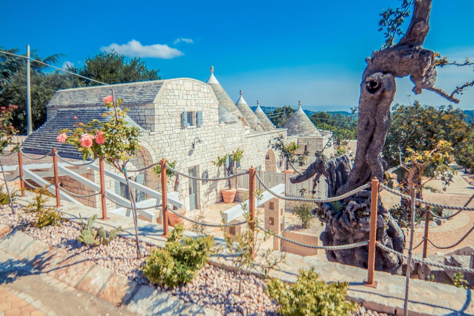 Navolte Trulli E Quiete Con Piscina Villa Locorotondo Dış mekan fotoğraf