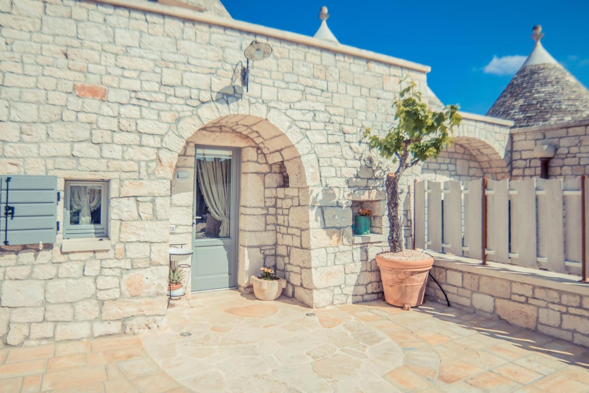 Navolte Trulli E Quiete Con Piscina Villa Locorotondo Dış mekan fotoğraf