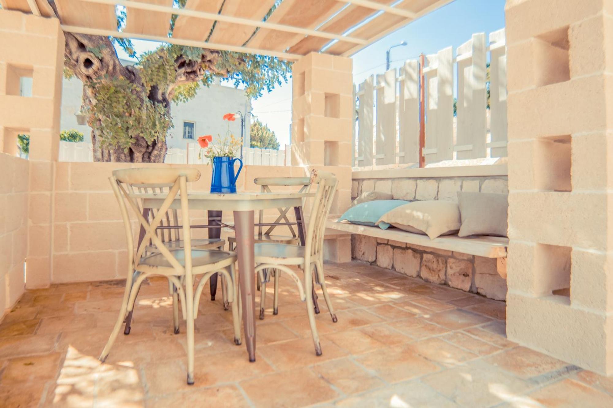 Navolte Trulli E Quiete Con Piscina Villa Locorotondo Dış mekan fotoğraf