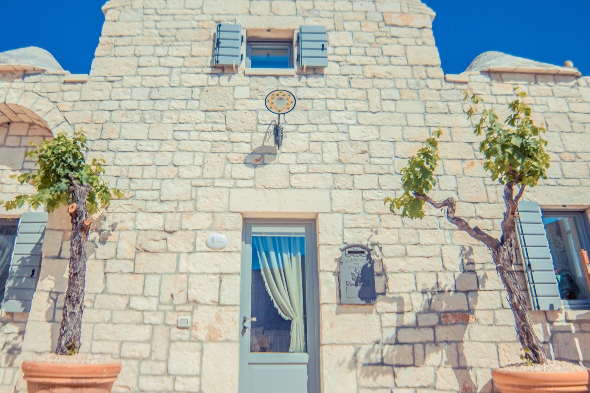Navolte Trulli E Quiete Con Piscina Villa Locorotondo Dış mekan fotoğraf